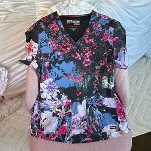 Scrub top!